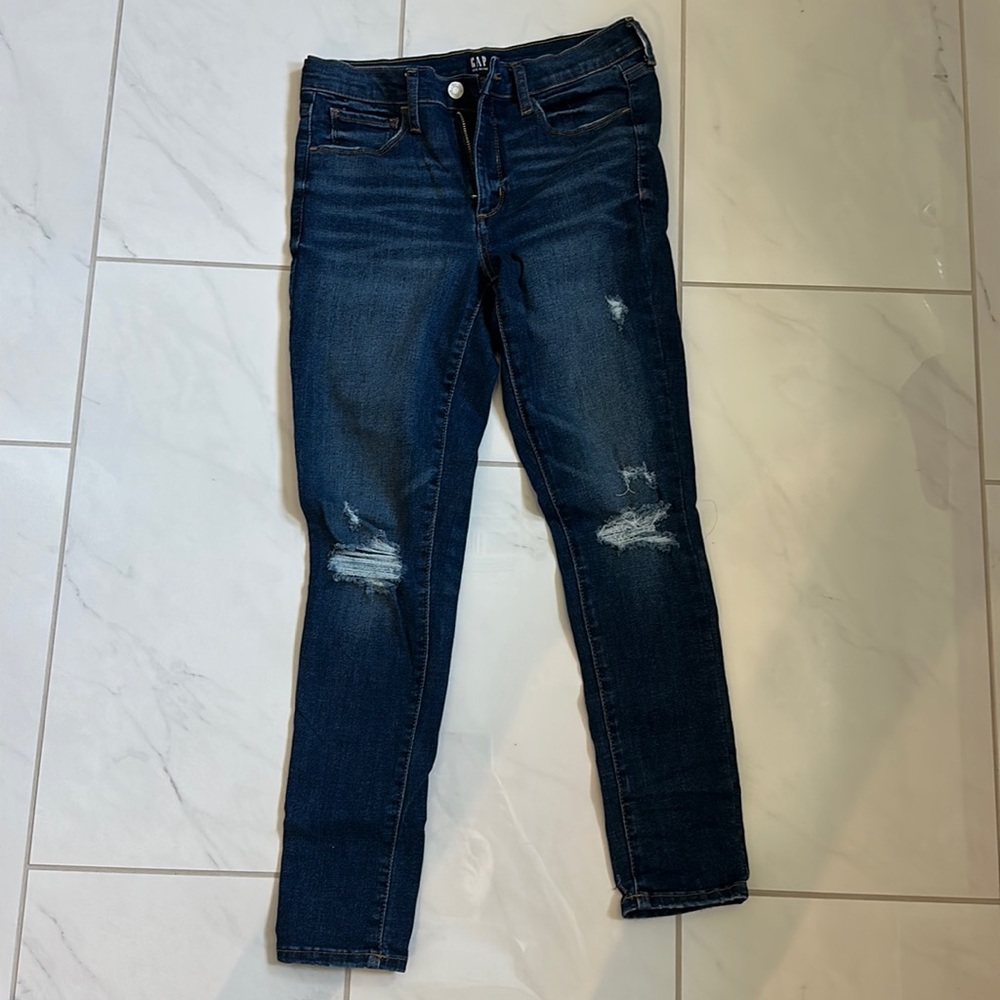 Gap 1969 stretch skinny jeans size 29